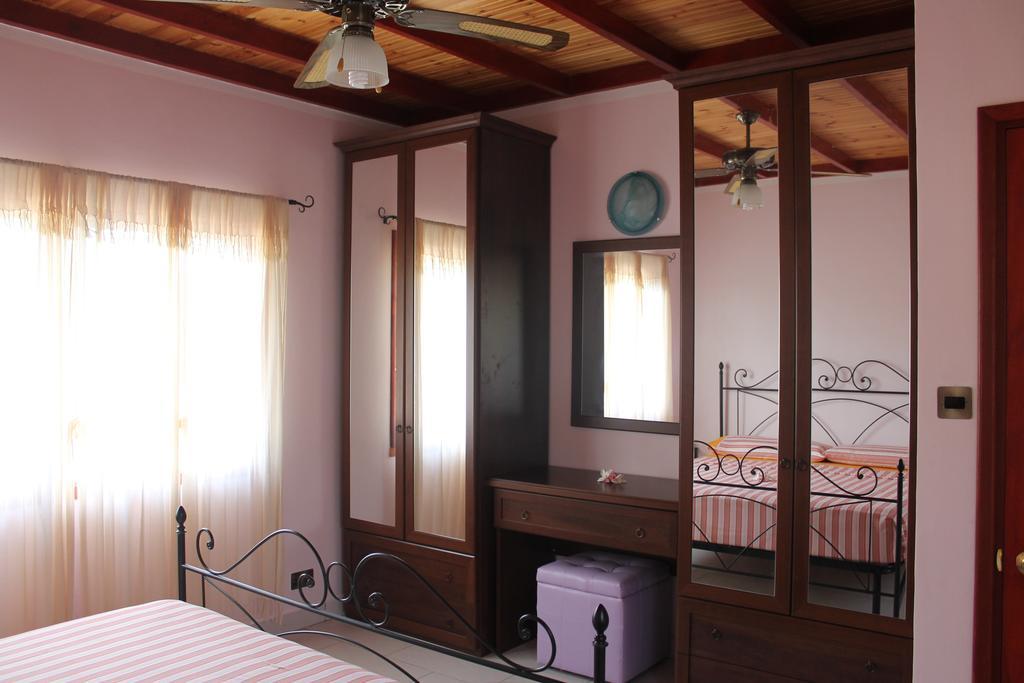 Green Blue Beach House Baie Lazare  エクステリア 写真