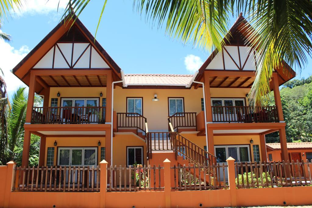 Green Blue Beach House Baie Lazare  エクステリア 写真